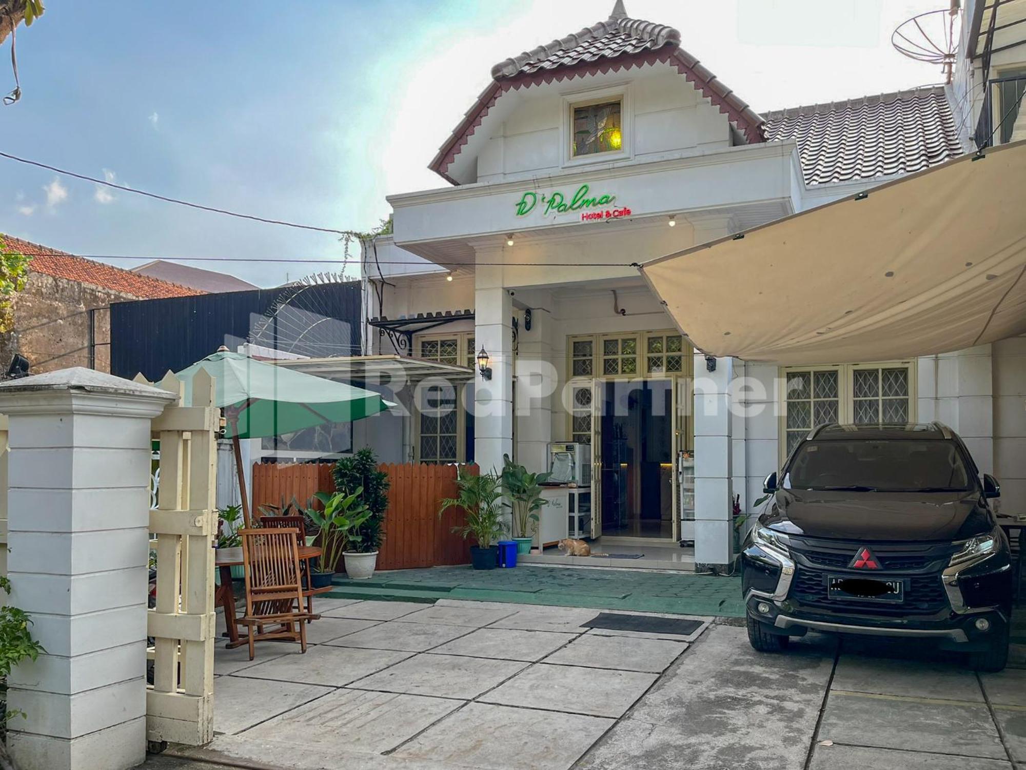 D Palma Near Lokananta Manahan Mitra Reddoorz Surakarta  Экстерьер фото